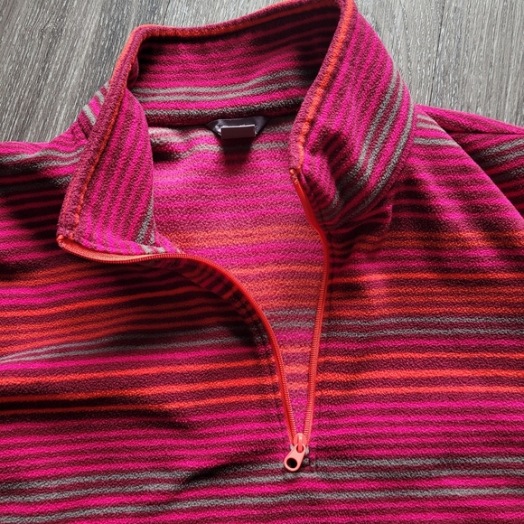 Women's Eddie Bauer 1/4 Zip Fleece - Picture 7 of 7